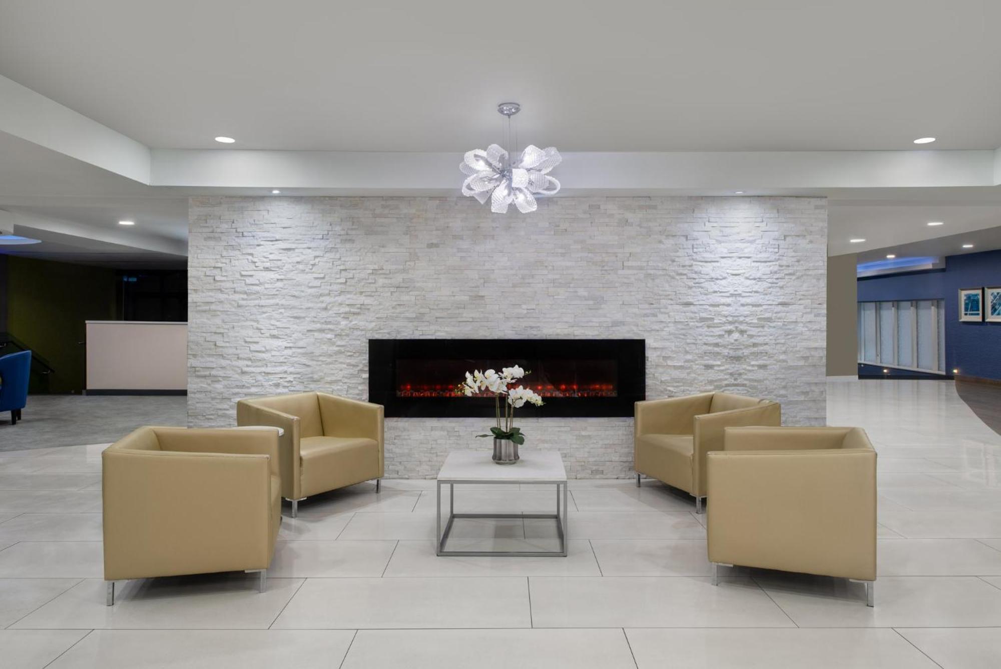 Crowne Plaza Kitchener-Waterloo By Ihg Hotell Exteriör bild
